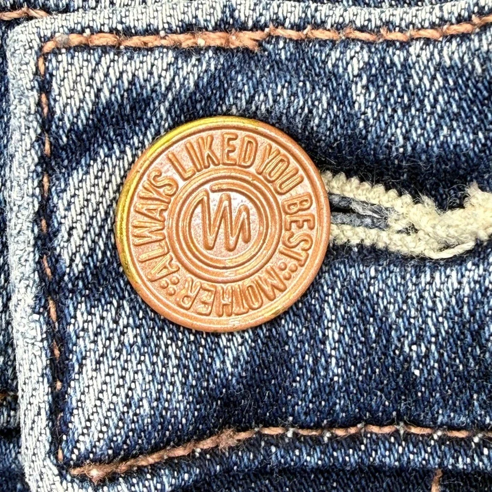 MOTHER The Insider Crop‎ Step Chew Jeans Dancing On Coals Blue Distressed 26